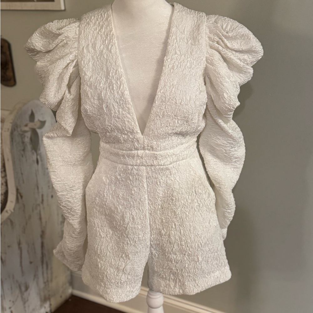 Karlie White Textured Puff Sleeve Jumpsuit, concerts, classy, flattering!!